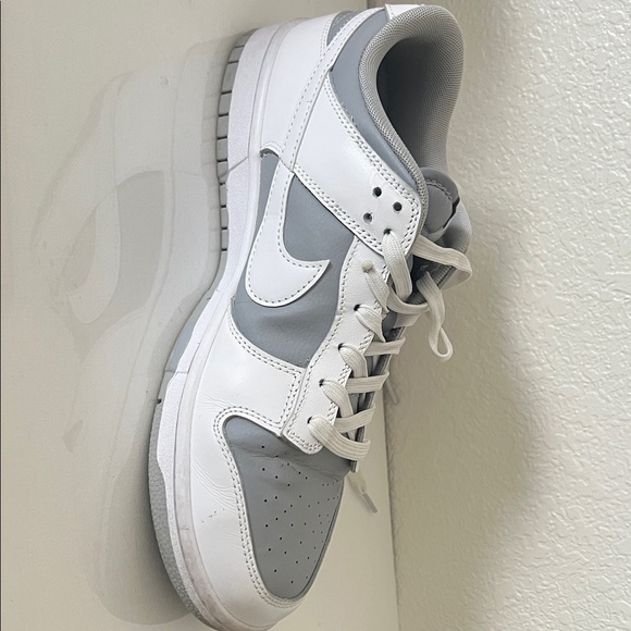 Nike Low-Top Sneakers in Gray & White 9.5 main image 6